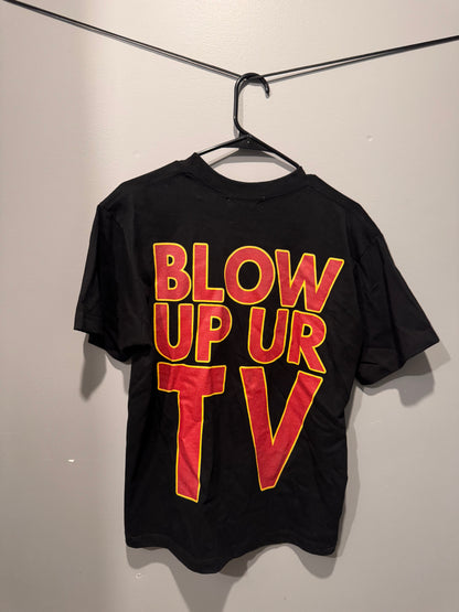 BLOW UP UR TV TSHIRT