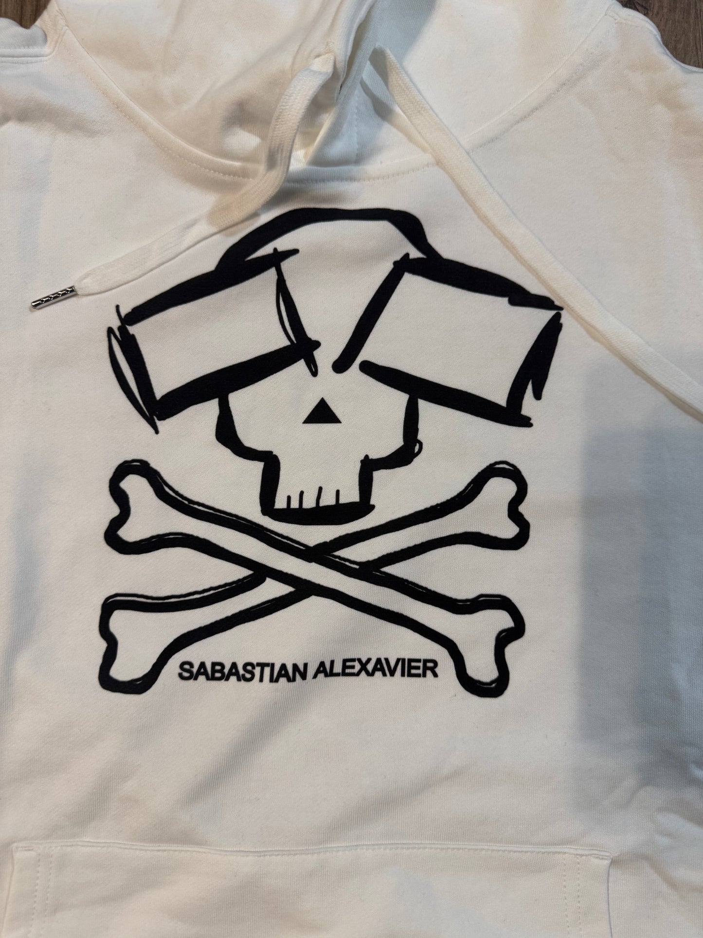CROSSBONE HOODIE