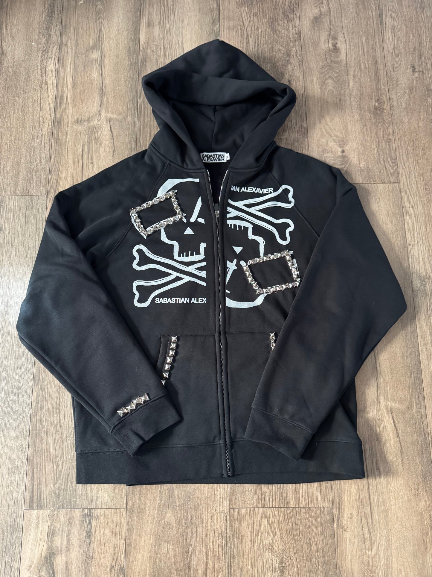 STUDDED CROSSBONE ZIP-UP