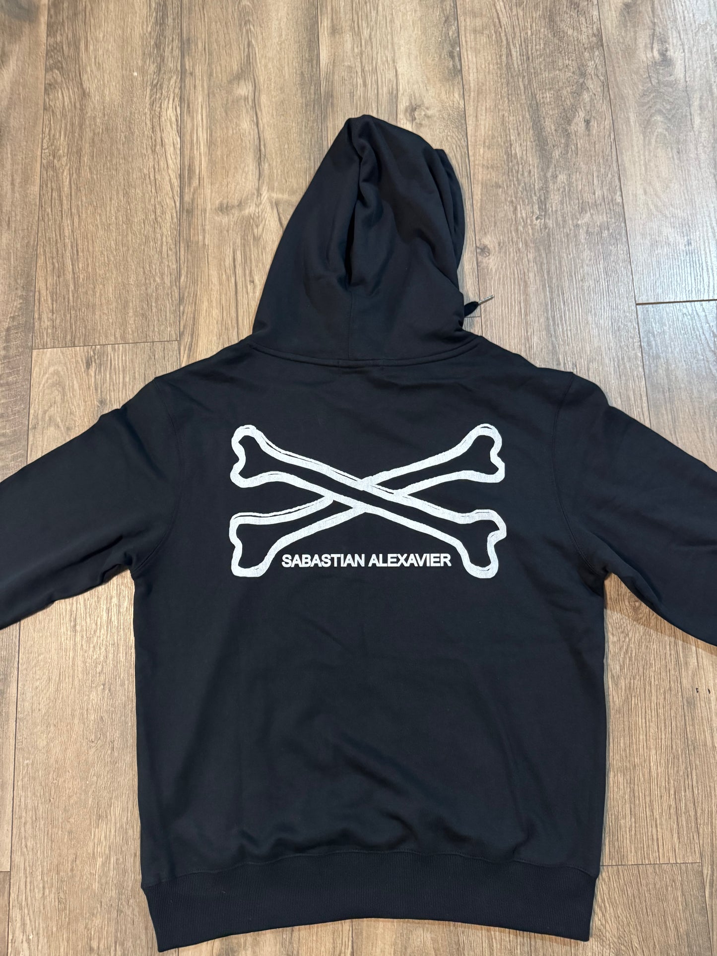 CROSSBONE HOODIE